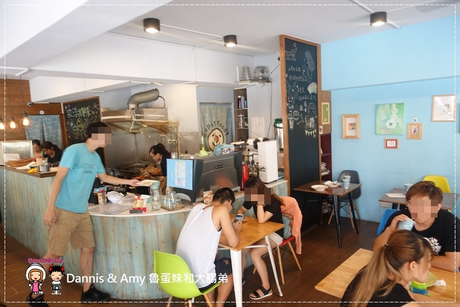  20160821《新竹振興路美食》好吃的早餐 歐浮找餐 Oops！foody 平價早午餐一次搞定。私房漢堡。下午茶︱人很多要耐心等候  ~活動花絮影片 (28).jpg