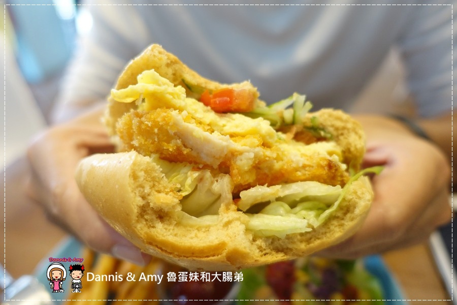  20160821《新竹振興路美食》好吃的早餐 歐浮找餐 Oops！foody 平價早午餐一次搞定。私房漢堡。下午茶︱人很多要耐心等候  ~活動花絮影片 (22).jpg