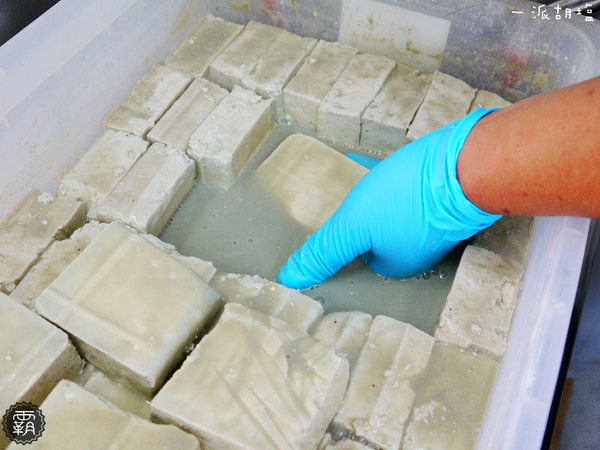 一派胡塩酵素臭豆腐(台中直營店):一派胡塩酵素臭豆腐,台中也能吃到用蔬菜酵素發酵的臭豆腐~