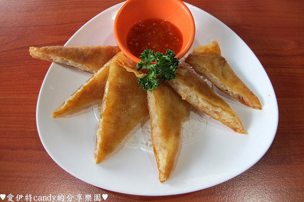 茶自點複合式餐飲:『雲林斗六_茶自點斗六旗艦店』招牌1000cc珍珠奶茶、1人也可以享用的鴛鴦鍋!