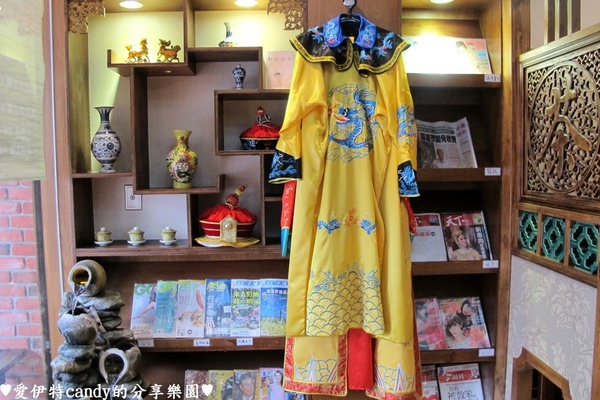 茶自點複合式餐飲:『雲林斗六_茶自點斗六旗艦店』招牌1000cc珍珠奶茶、1人也可以享用的鴛鴦鍋!