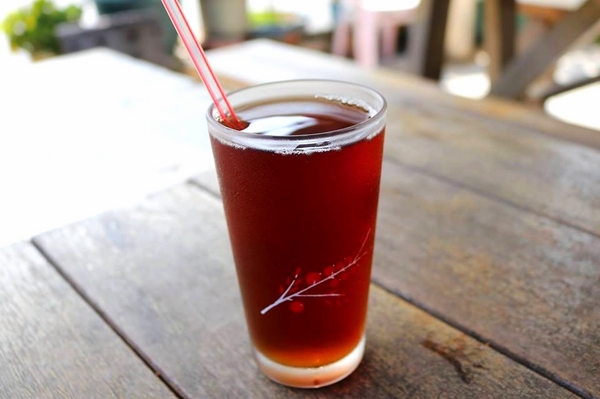 過溝豆花：【嘉義美食】嘉義布袋過溝豆花~傳承五十年老店的好味道，出外的在地人一致推薦夏日聖品，古早味豆花就是要去嘉義過溝豆花攤車吃啦