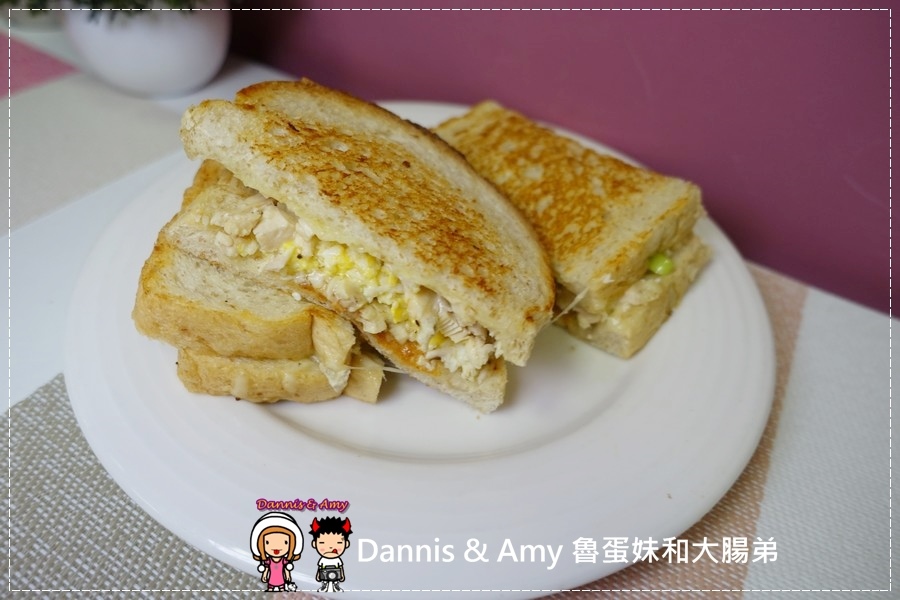 20160826《台中早餐分享》蘇菲亞的早晨 建康的美式早午餐。美式熱起司三明治。起士煎餅。輕食三明治︱ 台中金典酒店旁 ~吃吃吃影片 (44).jpg