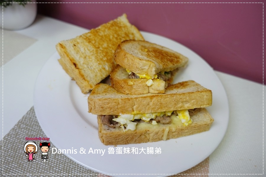 20160826《台中早餐分享》蘇菲亞的早晨 建康的美式早午餐。美式熱起司三明治。起士煎餅。輕食三明治︱ 台中金典酒店旁 ~吃吃吃影片 (38).jpg