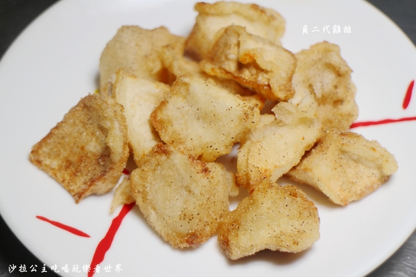 負二代雞排：新店安坑巷弄美食『負二代雞排』好吃又便宜/新和國小後門