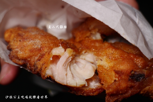 負二代雞排：新店安坑巷弄美食『負二代雞排』好吃又便宜/新和國小後門