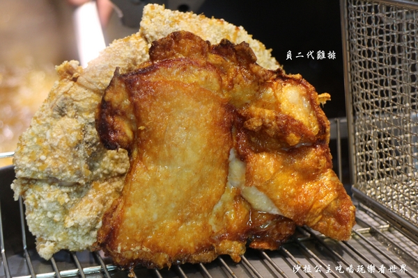 負二代雞排：新店安坑巷弄美食『負二代雞排』好吃又便宜/新和國小後門