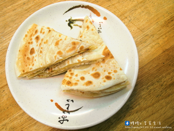 天津香蔥餡餅麵食館：〖台中│美食〗天津香蔥餡餅麵食館 ❤ 南屯銅板美食~精緻手工北方麵食，現點現作，用料實在，除了麵食外，還有多款粥品可以選擇唷!!