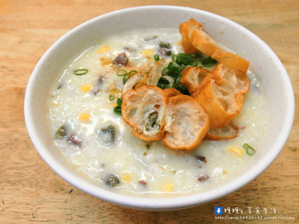 天津香蔥餡餅麵食館：〖台中│美食〗天津香蔥餡餅麵食館 ❤ 南屯銅板美食~精緻手工北方麵食，現點現作，用料實在，除了麵食外，還有多款粥品可以選擇唷!!