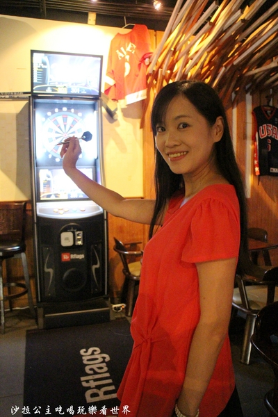 玖杯:微風酒吧『玖杯』飛鏢/串燒/消夜/調酒/捷運南京復興站