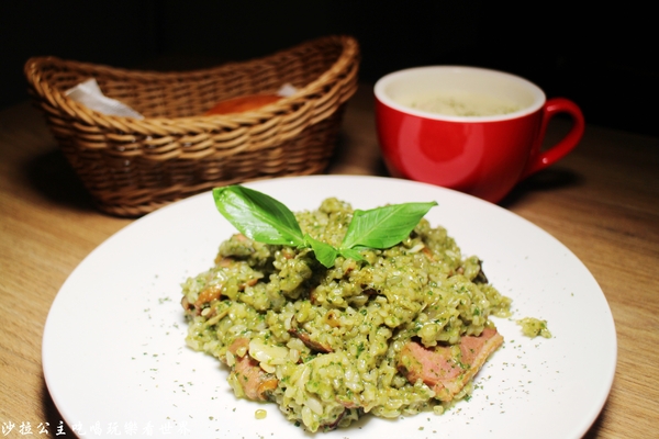 Ethan's Italian:板橋義式餐廳『Ethan's Italian』捷運亞東醫院站/聚餐/包場