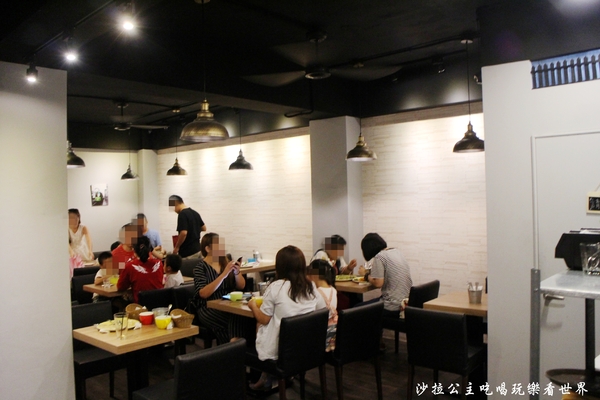 Ethan's Italian:板橋義式餐廳『Ethan's Italian』捷運亞東醫院站/聚餐/包場