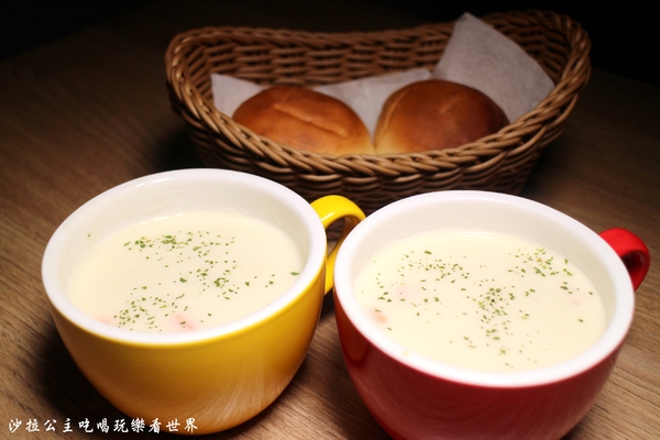 Ethan's Italian:板橋義式餐廳『Ethan's Italian』捷運亞東醫院站/聚餐/包場