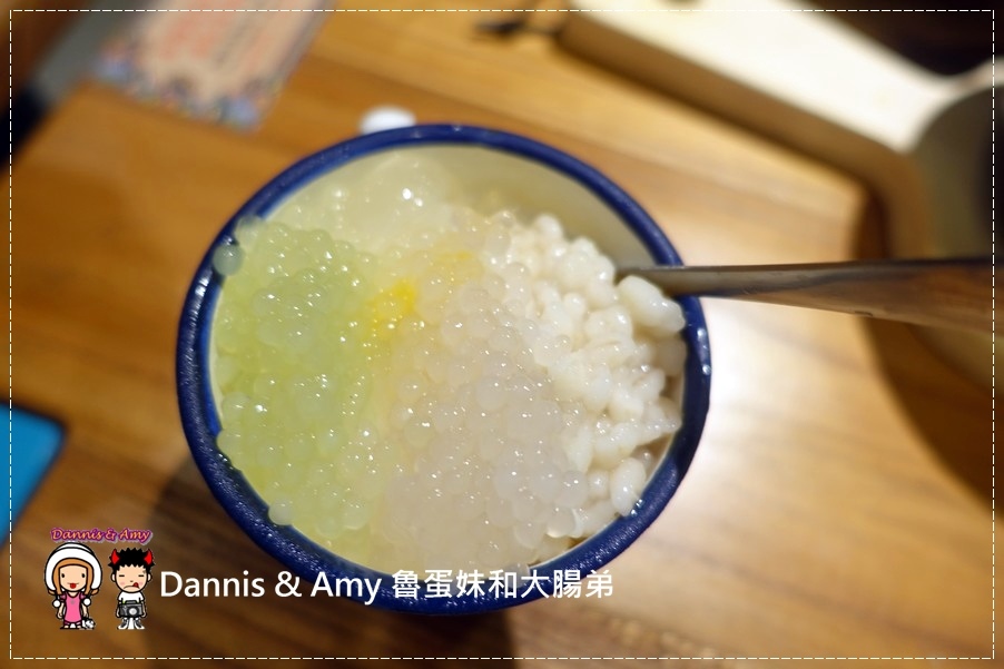 20160823《新竹美食推薦》金福氣南洋食堂-新竹林森店 招牌咖椰吐司x肉骨茶x彩虹繽紛起司 x芋香西米露︱ 適合朋友家庭聚餐,平價好吃的復古南洋餐廳~附隨手拍影片 (35).jpg