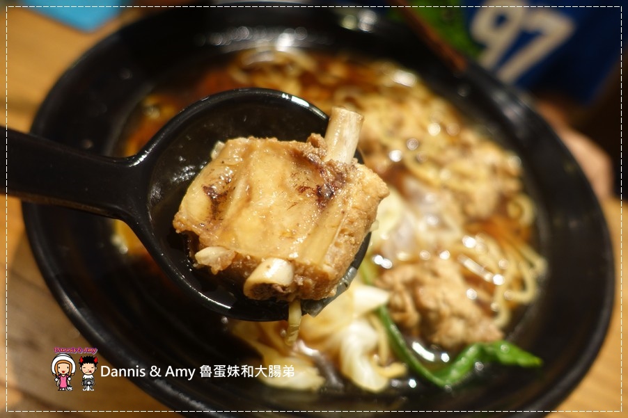 20160823《新竹美食推薦》金福氣南洋食堂-新竹林森店 招牌咖椰吐司x肉骨茶x彩虹繽紛起司 x芋香西米露︱ 適合朋友家庭聚餐,平價好吃的復古南洋餐廳~附隨手拍影片 (36).jpg