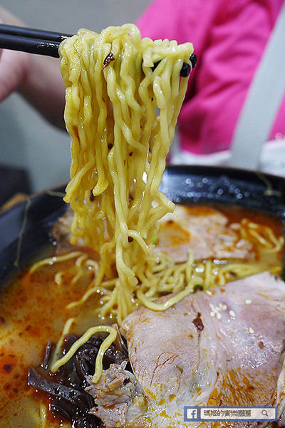 樂禾田 拉麵:◆台北內湖【樂禾田拉麵】平價美味高CP值拉麵丼飯。東湖拉麵。內湖拉麵。捷運東湖站美食