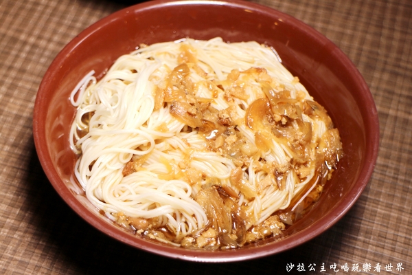 霸味羊肉爐(新莊旗艦店)：新莊羊肉爐火鍋『霸味羊肉爐』美味可外帶回家慢慢享用