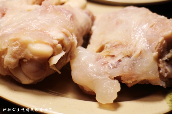 霸味羊肉爐(新莊旗艦店)：新莊羊肉爐火鍋『霸味羊肉爐』美味可外帶回家慢慢享用