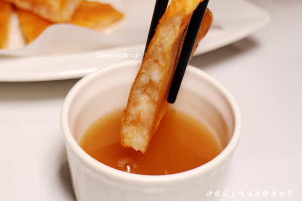 Savoy Noodle Cafe 新南洋麵食咖啡：東區216巷南洋料理『Savoy Noodle Cafe 新南洋麵食咖啡』捷運忠孝敦化站