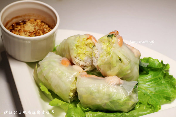 Savoy Noodle Cafe 新南洋麵食咖啡：東區216巷南洋料理『Savoy Noodle Cafe 新南洋麵食咖啡』捷運忠孝敦化站