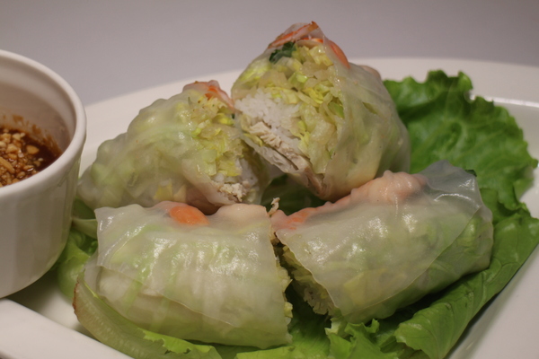 Savoy Noodle Cafe 新南洋麵食咖啡：東區216巷南洋料理『Savoy Noodle Cafe 新南洋麵食咖啡』捷運忠孝敦化站