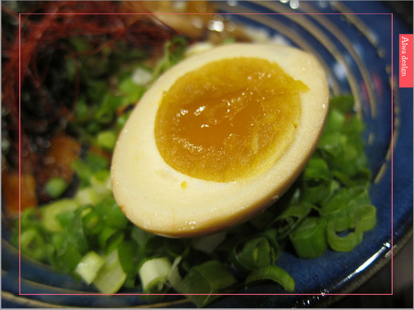 麵屋花魁！東京豚骨拉麵，一場華麗的視覺饗宴，一碗醇厚的拉麵美味！舌尖幻想的，眼睛先品嘗-34.jpg