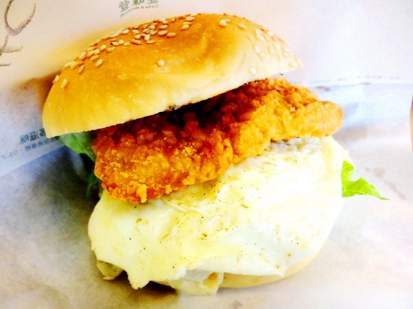 麥味登(林口未來城店)：麥味登 林口未來城店