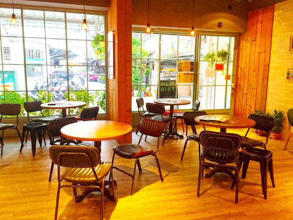 豐滿咖啡早午餐(土城延吉店)：豐滿 延吉店