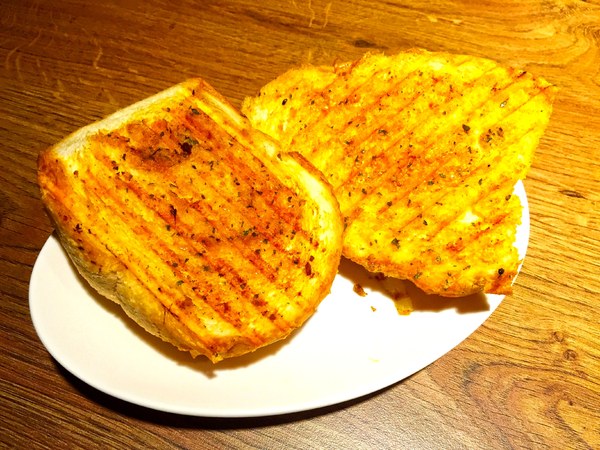 豐滿咖啡早午餐(土城延吉店)：豐滿 延吉店