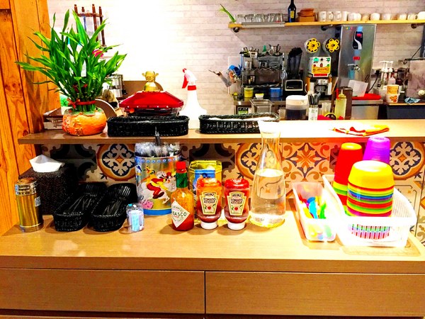 豐滿咖啡早午餐(土城延吉店)：豐滿 延吉店