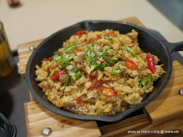 奔牛炙熱料理(台中新光三越百貨店):【食記】台中奔牛炙燒料理.橘舍餐飲新品牌@西屯新光三越-捷運BRT新光遠百 : 始終被模仿,從未被超越,平價又實在的無國界創意料理