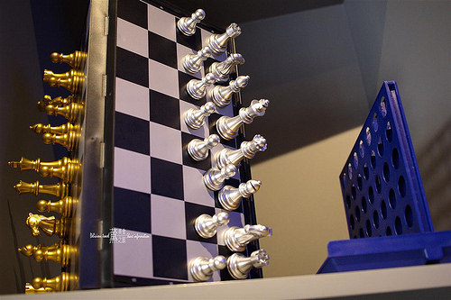 DEN nice meal + bar.小餐館