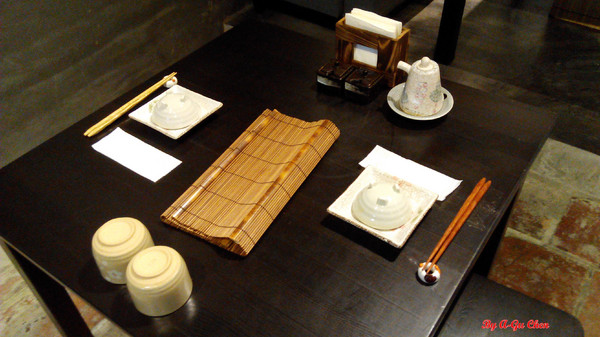 山代目酒藏:【臺南Ω中西區】山代目酒藏。來居酒屋就是要享用新鮮刺身、道地串烤和用料滿滿的丼飯呀!