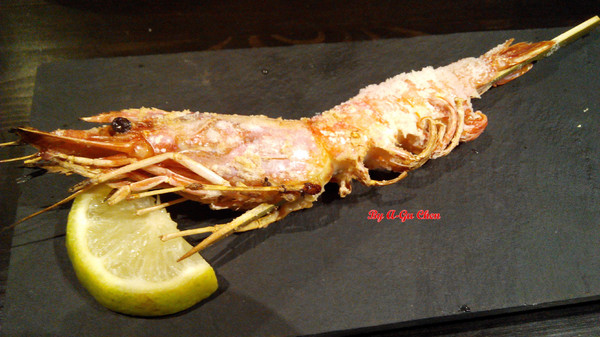 山代目酒藏:【臺南Ω中西區】山代目酒藏。來居酒屋就是要享用新鮮刺身、道地串烤和用料滿滿的丼飯呀!