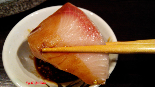 山代目酒藏:【臺南Ω中西區】山代目酒藏。來居酒屋就是要享用新鮮刺身、道地串烤和用料滿滿的丼飯呀!