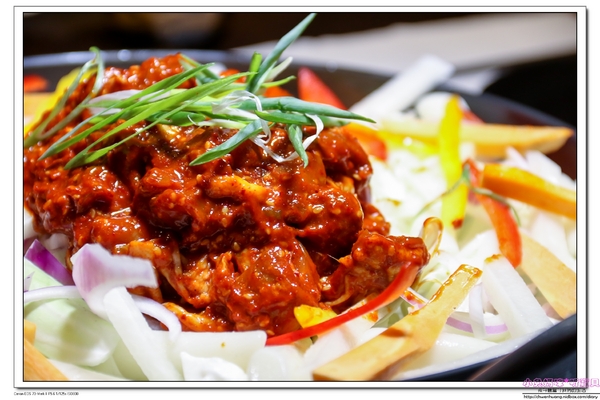 K-BOOM K棒韓式料理:【聚餐推薦】☼K-BOOM K棒韓式料理☼桃園中壢車站/韓式燒肉/點滴飲料/彩虹雪冰/起司脆薯炸雞/去骨豬肋排燒肉/薄鹽豬五花/六人套餐