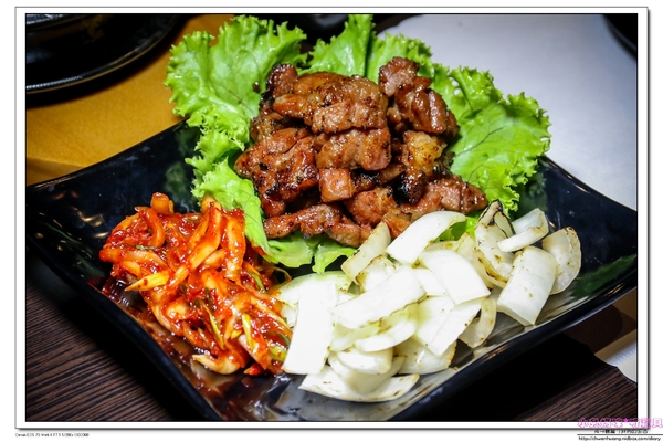 K-BOOM K棒韓式料理:【聚餐推薦】☼K-BOOM K棒韓式料理☼桃園中壢車站/韓式燒肉/點滴飲料/彩虹雪冰/起司脆薯炸雞/去骨豬肋排燒肉/薄鹽豬五花/六人套餐