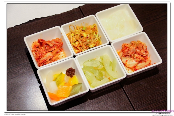 K-BOOM K棒韓式料理:【聚餐推薦】☼K-BOOM K棒韓式料理☼桃園中壢車站/韓式燒肉/點滴飲料/彩虹雪冰/起司脆薯炸雞/去骨豬肋排燒肉/薄鹽豬五花/六人套餐