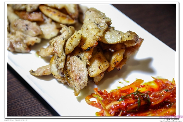 K-BOOM K棒韓式料理:【聚餐推薦】☼K-BOOM K棒韓式料理☼桃園中壢車站/韓式燒肉/點滴飲料/彩虹雪冰/起司脆薯炸雞/去骨豬肋排燒肉/薄鹽豬五花/六人套餐