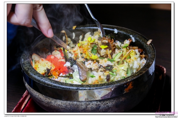 K-BOOM K棒韓式料理:【聚餐推薦】☼K-BOOM K棒韓式料理☼桃園中壢車站/韓式燒肉/點滴飲料/彩虹雪冰/起司脆薯炸雞/去骨豬肋排燒肉/薄鹽豬五花/六人套餐