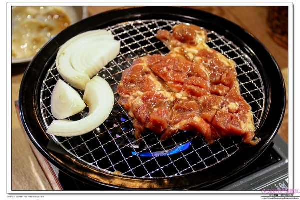 K-BOOM K棒韓式料理:【聚餐推薦】☼K-BOOM K棒韓式料理☼桃園中壢車站/韓式燒肉/點滴飲料/彩虹雪冰/起司脆薯炸雞/去骨豬肋排燒肉/薄鹽豬五花/六人套餐