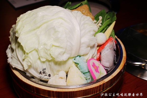 大岡一番:蘆洲火鍋『大剛一番』平價涮涮鍋150元起/副餐吃到飽/個人鴛鴦鍋風味湯免加價