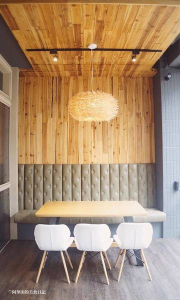 Ning Caf'e檸·咖啡:【苗栗頭份】想要安靜又舒適的品嘗咖啡和用餐嗎?那你絕對不能錯過Ning Caf'e檸·咖啡