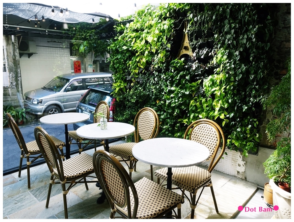 任意門旅行風咖啡館Anywhere Cafe %26; Travel 法國巴黎 1.JPG