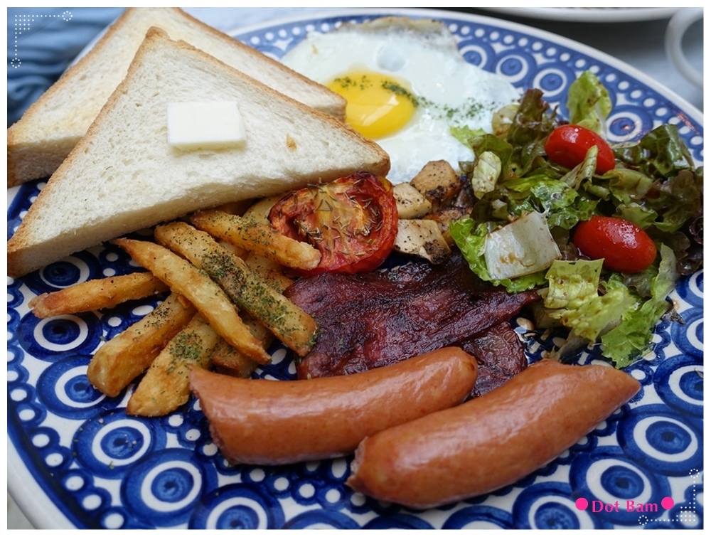 任意門旅行風咖啡館Anywhere Cafe %26; Travel 曼哈頓經典大早餐.JPG