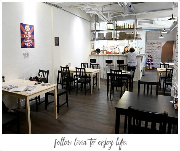 1215-Fancy pizzeria (16)