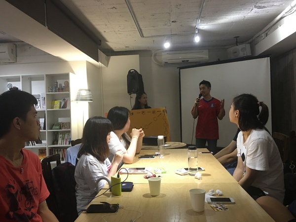 Cross Caf'e 克勞斯咖啡店：[捷運忠孝復興站美食] 與 Cross Caf'e 克勞斯咖啡店的約會*複合式餐廳*韓國分享會