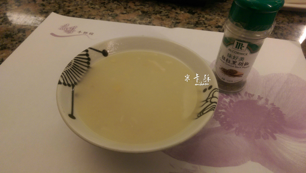 花其牛排館(中山店): 【高雄/食﹡鳳山】捷運鳳山站.老字號大份量牛排.花其牛排館