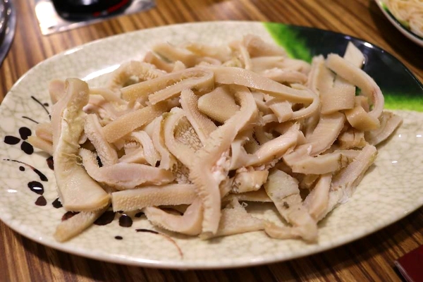 山羊城全羊館羊肉爐(三重重陽店)：【新北市三重美食】三重山羊城全羊館羊肉爐~天氣轉涼了來吃熱騰騰羊肉爐暖暖身子吧