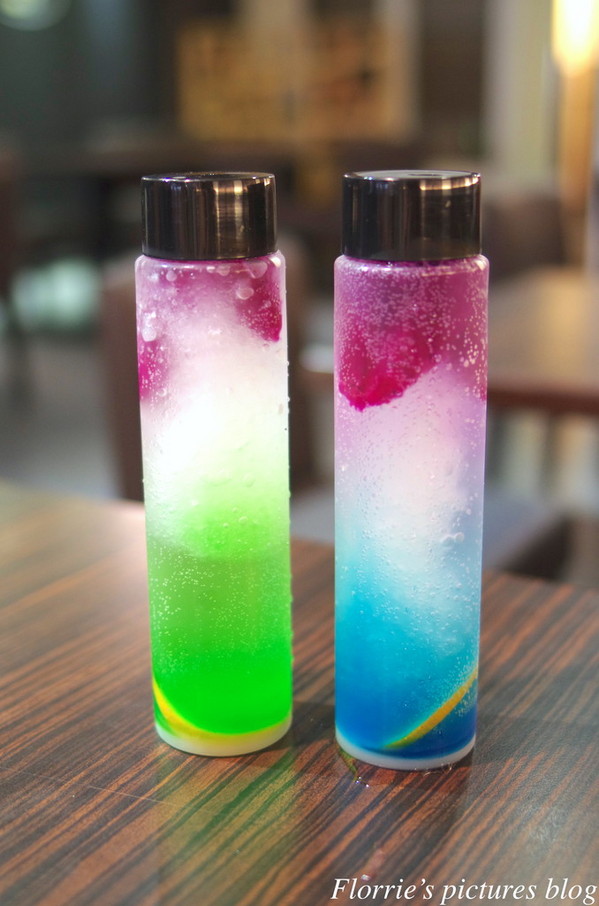 杯沿溫度咖啡(基隆分店):基隆美食~杯沿溫度咖啡 Hand temperature CAFE~來瓶超美的漸層飲料,享受悠閒的下午茶時光